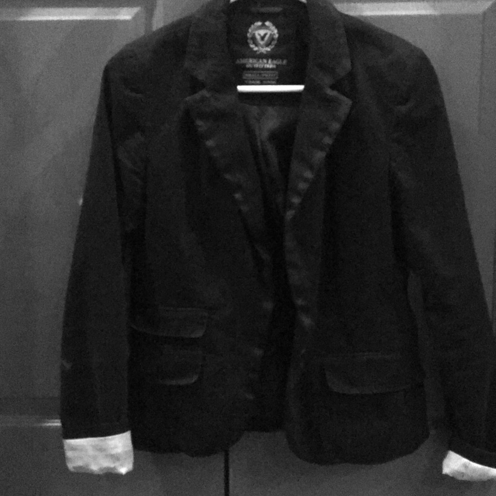 American Eagle black stylish blazer